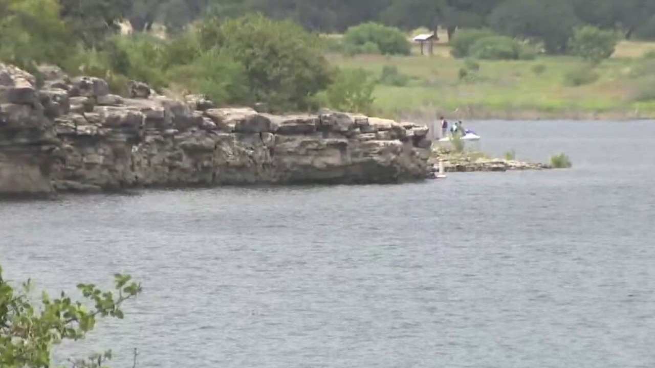 Texas flooding: Lake Travis dangerous conditions