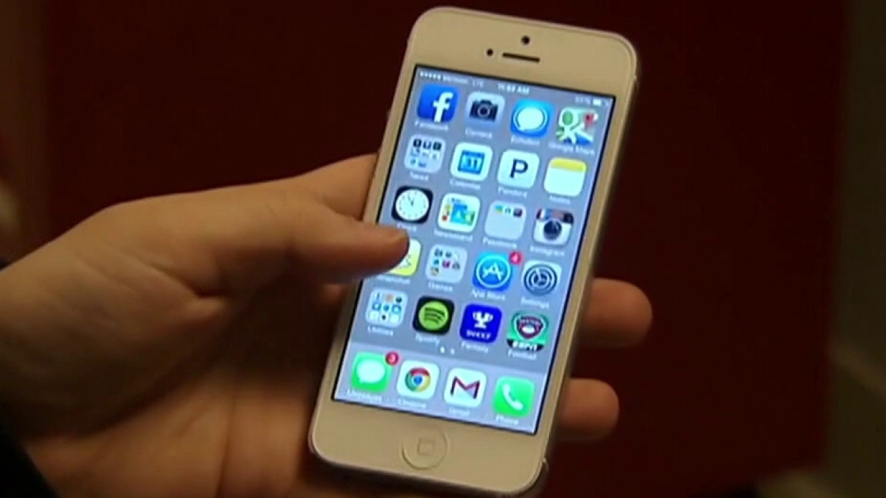 Protecting minors on social media