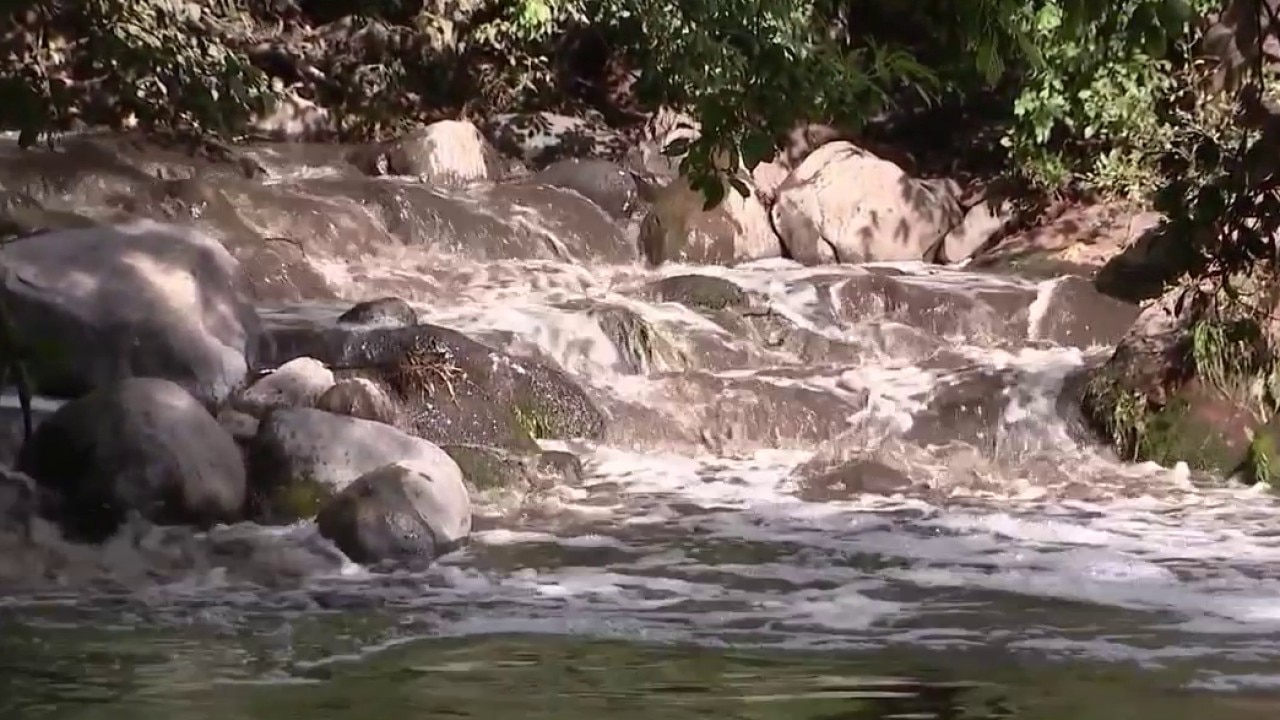 Sedona tests Oak Creek after sewage spill