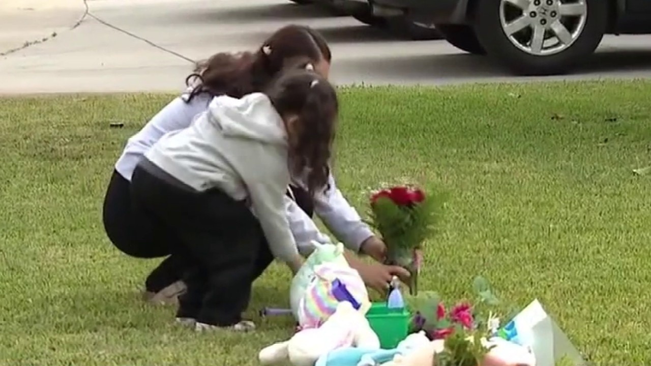 Vigil held for North Hills shooting victims