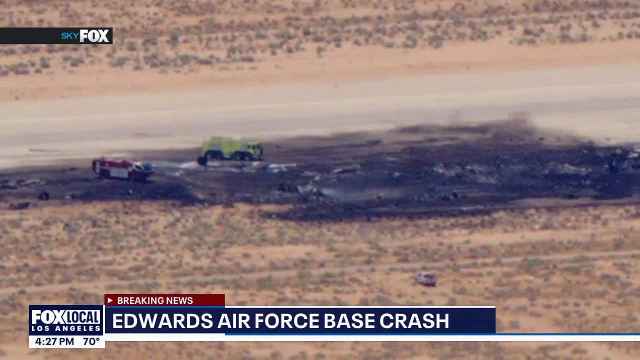 8 presumed dead in California military jet crash