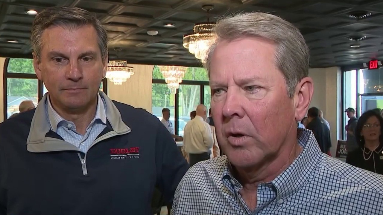 Gov. Kemp joins Dooley on Senate campaign trail 