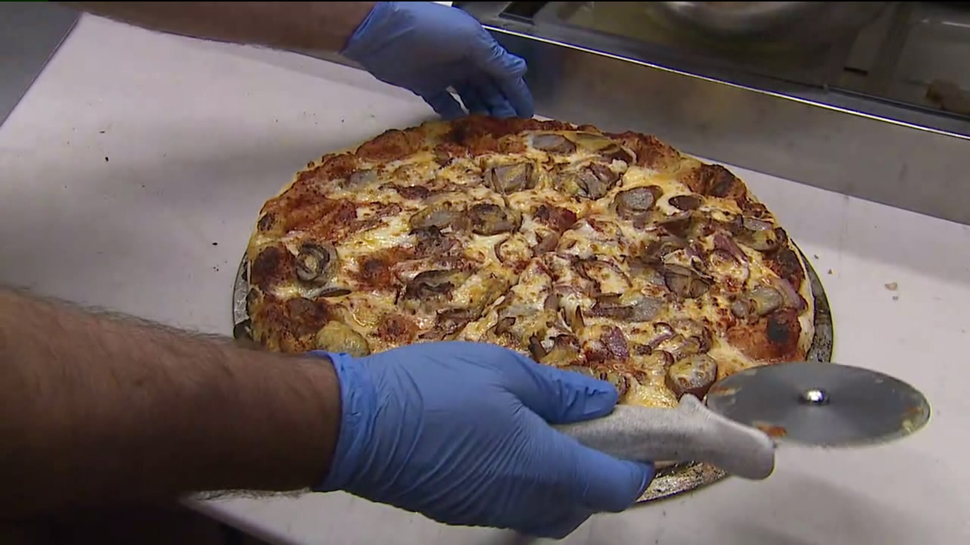 A look at the pizza