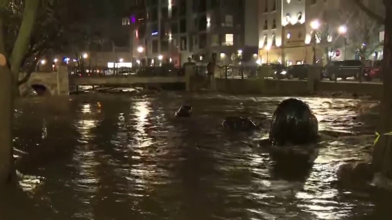 Fox River flooding in downtown Waukesha