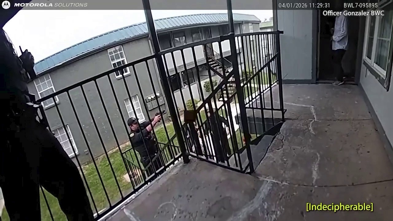 VIDEO: Suspect killed in West Bellfort officer-involved shooting