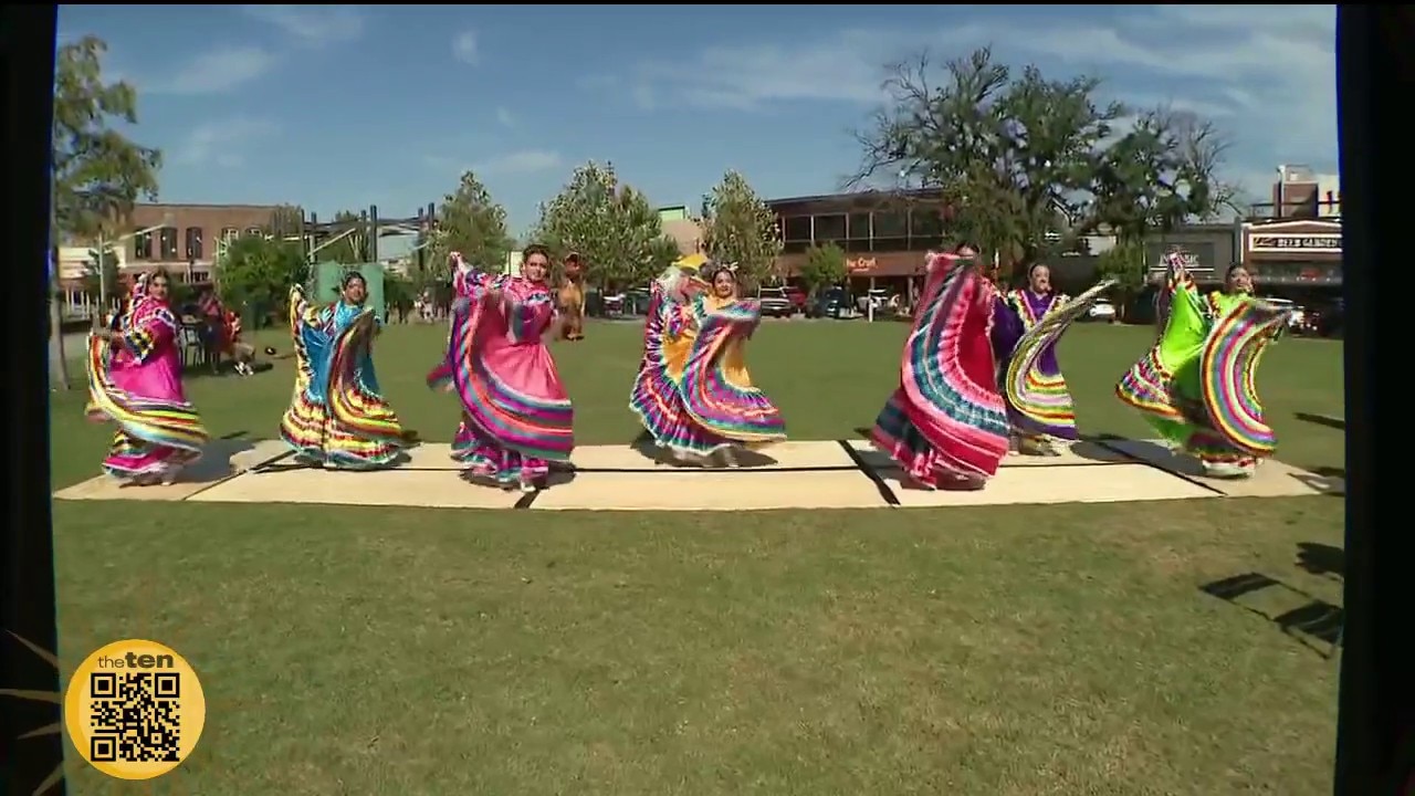 Mexico 2000 Ballet Folklorico Performance | The Ten