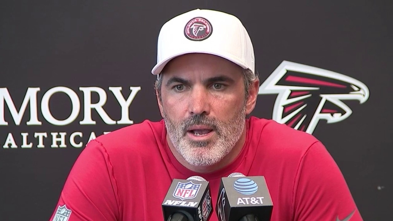 NFL coach attractiveness ranking; Ben Jones; Delta flight evac