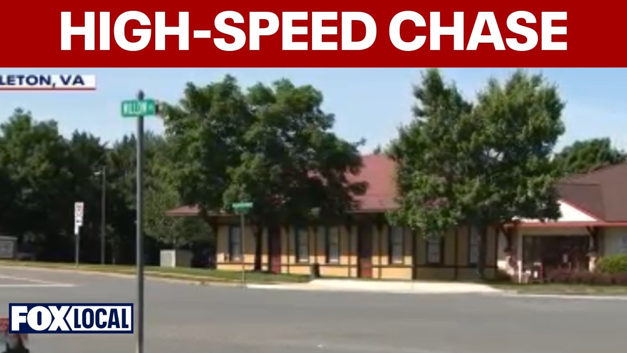 Manassas teen wanted after high-speed stolen car chase ends in Bealeton crash