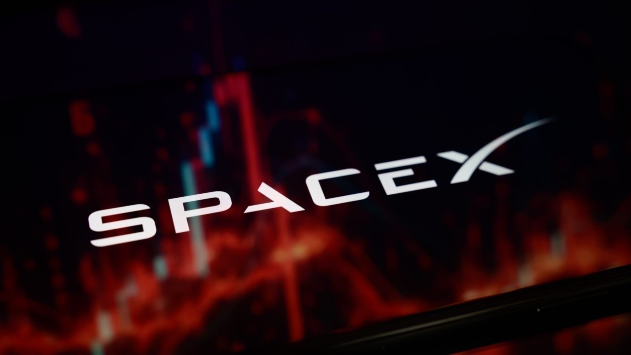 Elon Musk pledges to give every American child a share of SpaceX