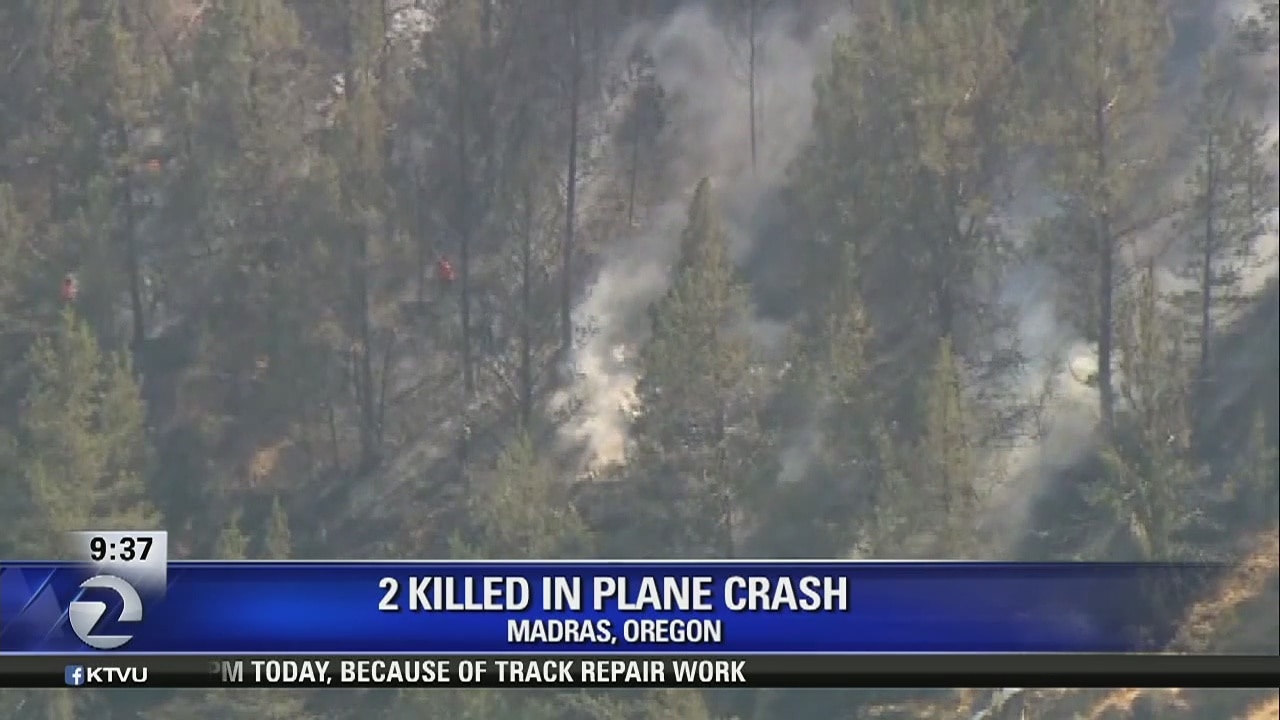 2 killed in plane crash