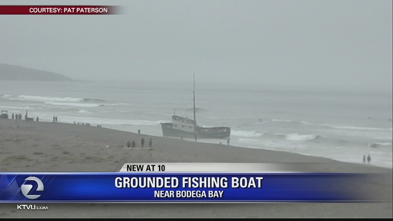 Boat runs aground on Bodega Bay's Salmon Creek Beach