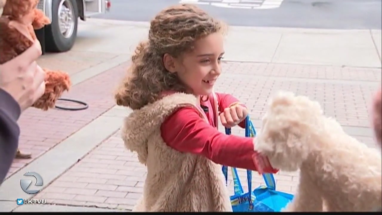 Campbell 2nd grader delivers stuffed animals to fire station
