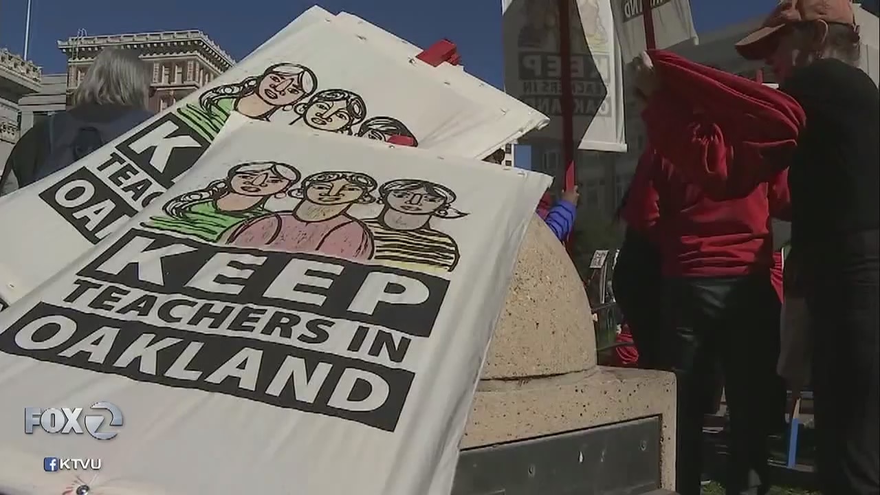 Oakland teachers' strike heads into Day 2