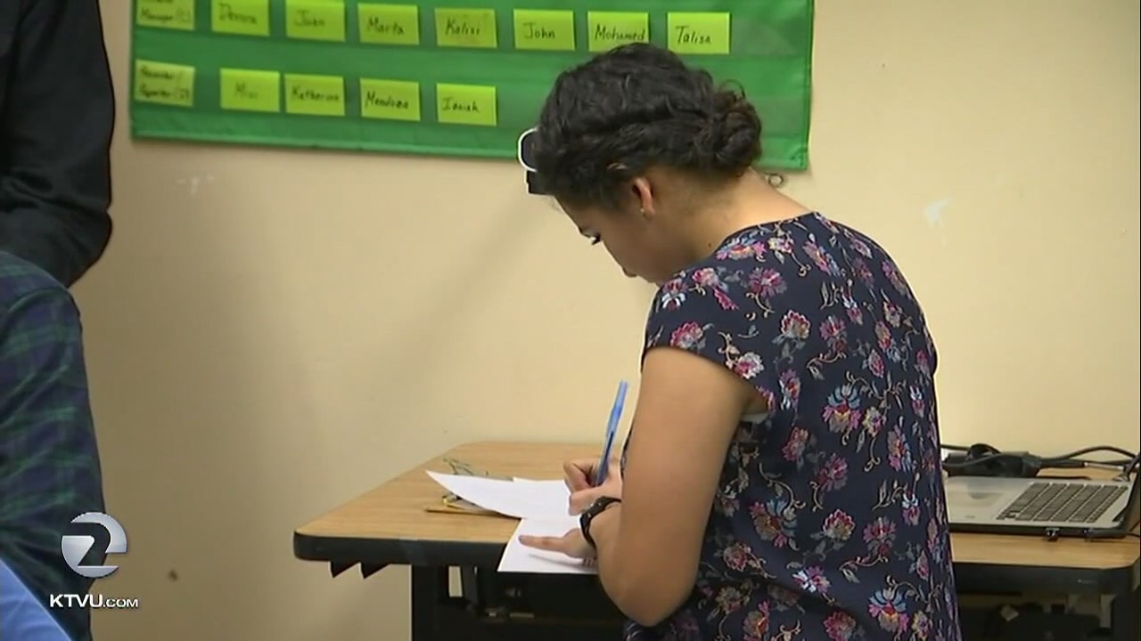 Oakland teachers vote to authorize strike