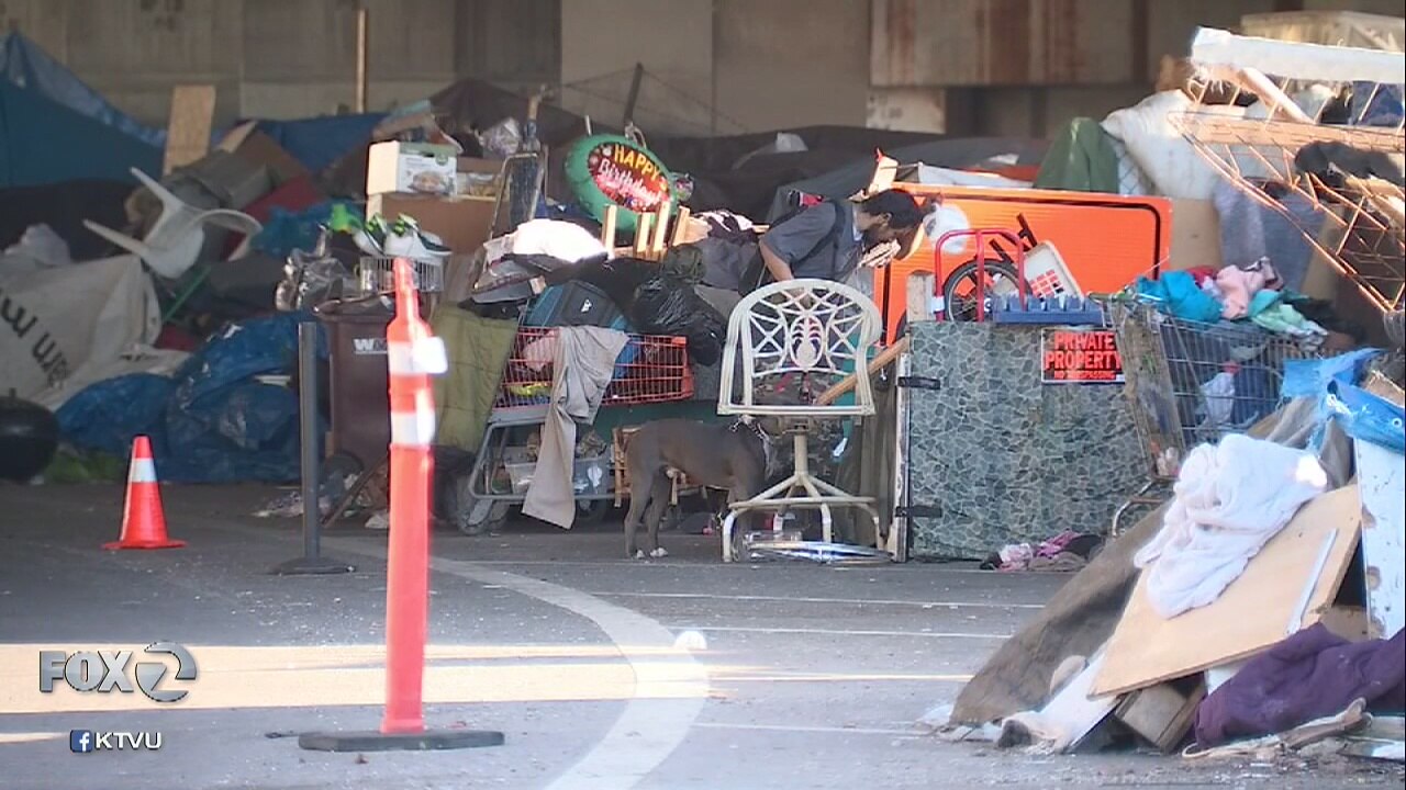 Kaiser announces 3 initiatives to fight homelessness during event with mayor
