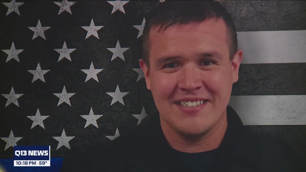 'That water out there is his unmarked grave:' Family of fallen officer asks community for help