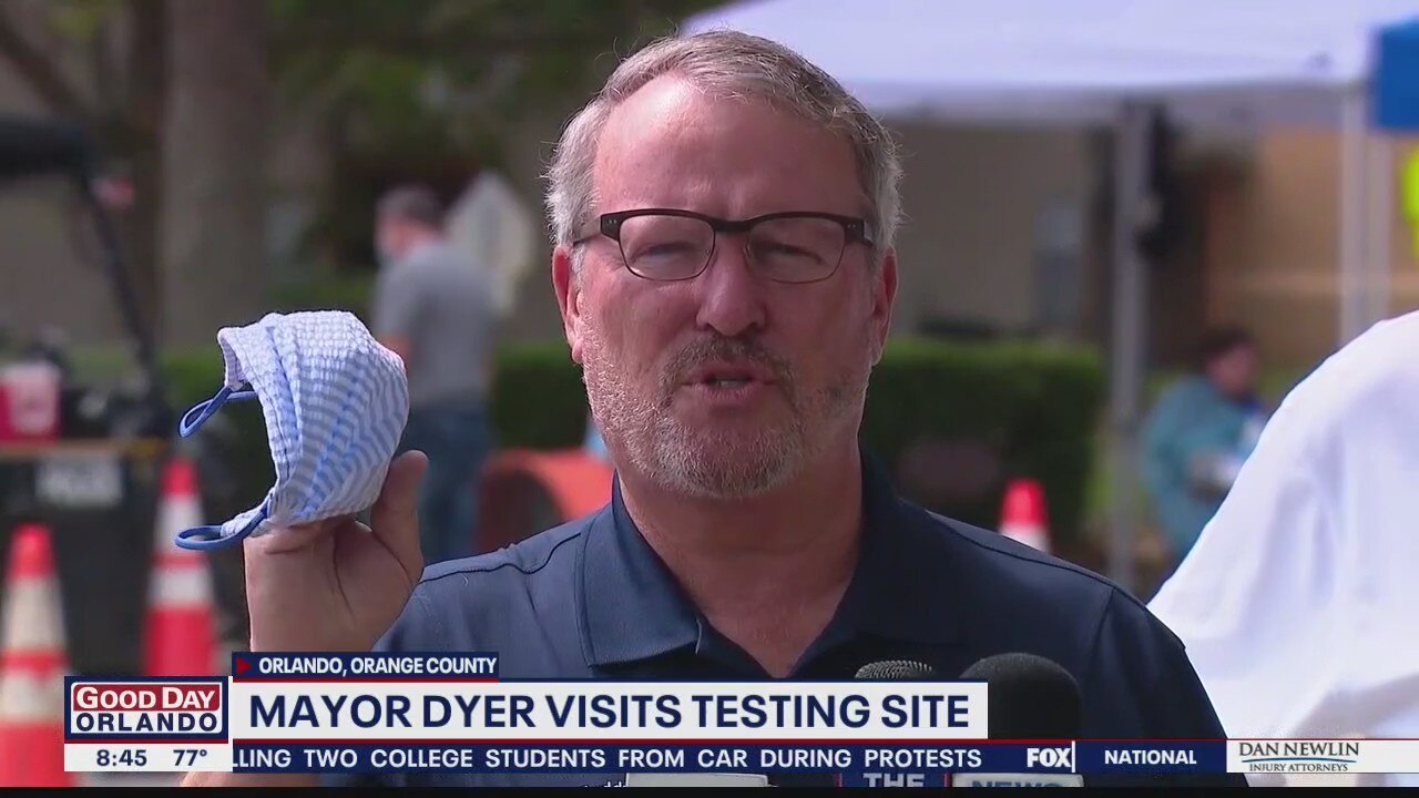 Orlando Mayor Buddy Dyer visits coronavirus testing site