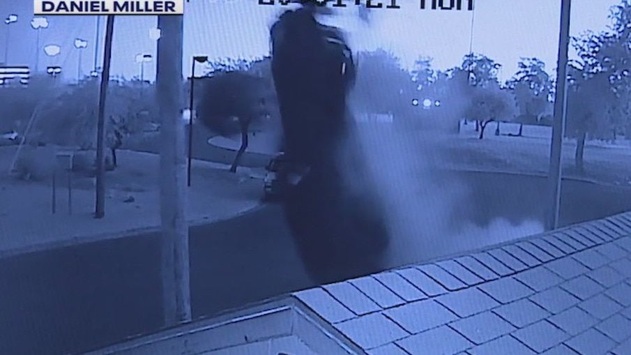 Car somersaults into a power pole in Phoenix