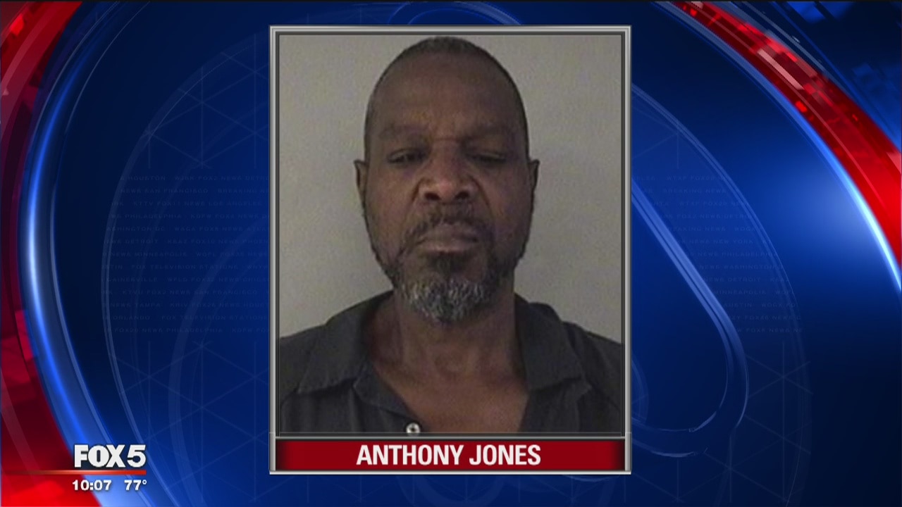 Man caught living in Arlington attic after tenant hears footsteps, police say