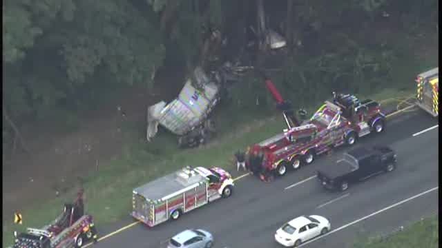 1 dead after tractor trailer crash on Interstate 70 in Frederick County