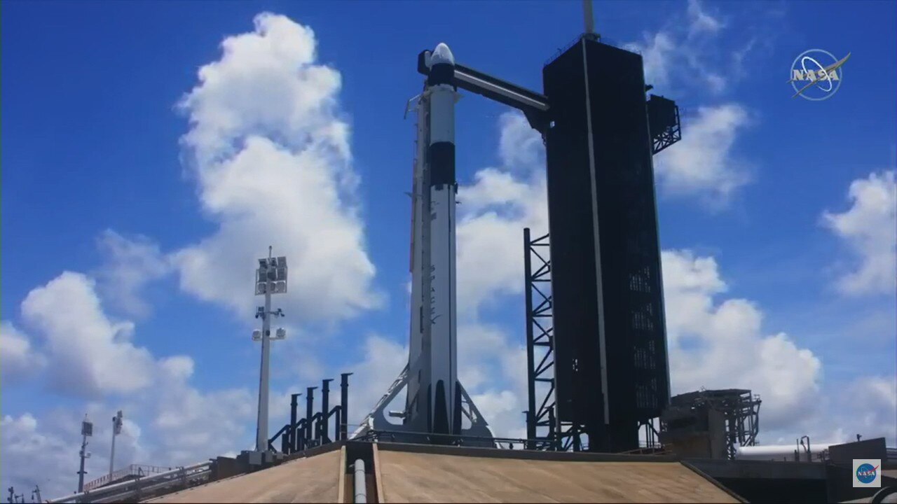 NASA discusses upcoming SpaceX Dragon cargo mission