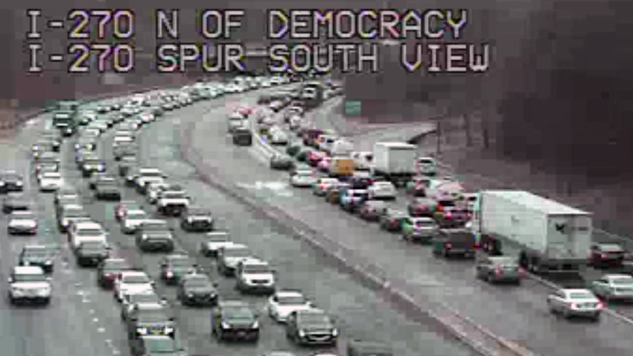 DC TRAFFIC: Gridlocks grip the District as wintry mix approaches