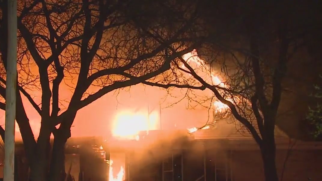 Milwaukee building fire, 18th and North, no injuries | FOX6 Milwaukee
