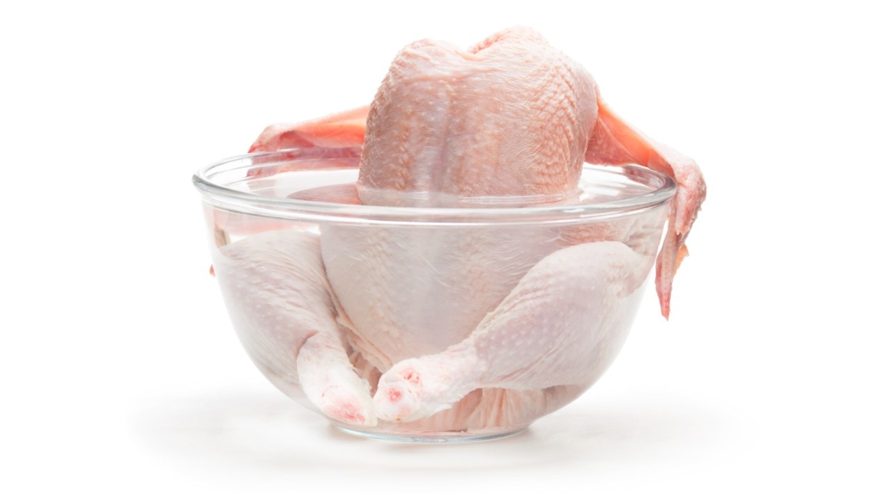 The CDC sparked a heated twitter debate reminding people not to wash raw chicken