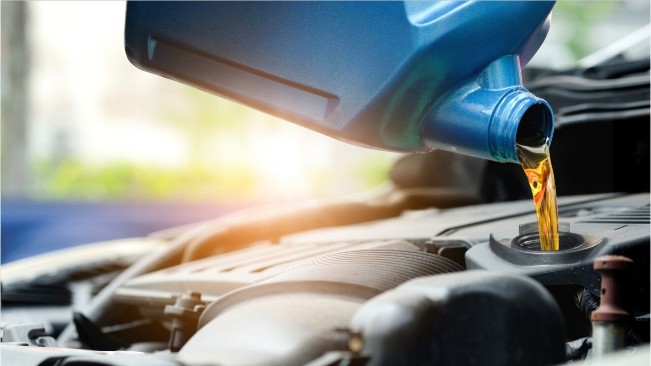 High school offers 'Adulting 101' course teaching students basic life skills like resume building and how to change a flat tire