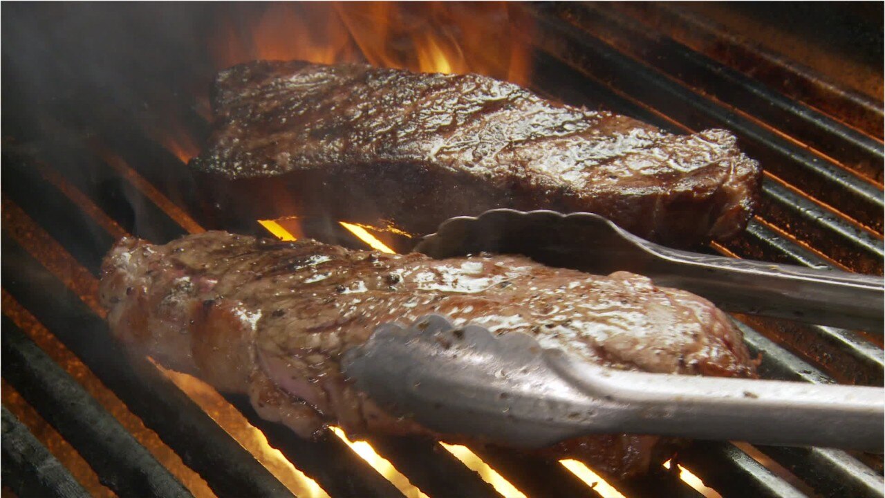 Thousands plan BBQ in front of vegan woman's home