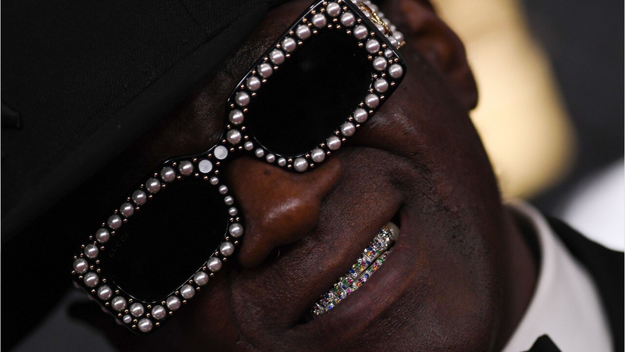 Public Enemy fires Flavor Flav