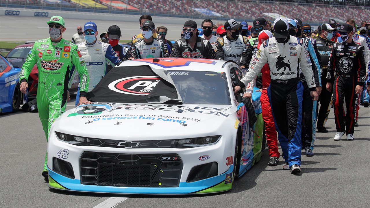 NASCAR drivers act in solidarity with Bubba Wallace after a noose was found in his garage stall