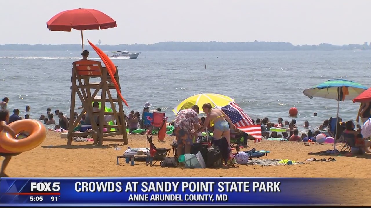 Huge turnout for July Fourth at Sandy Point State Park