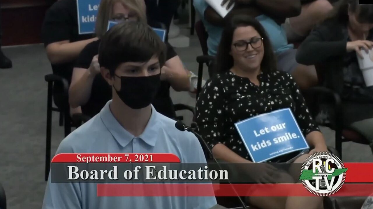 Student calling for school mask mandate heckled while speaking about dead grandmother