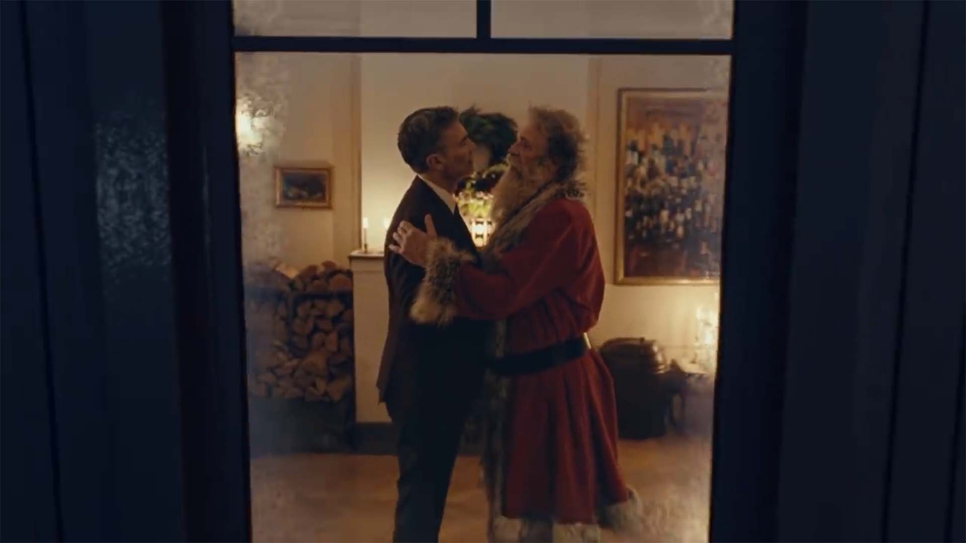 'When Harry Met Santa': Santa gets a boyfriend in Norwegian postal service Christmas ad