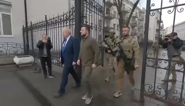 UK Prime Minister Boris Johnson meets with Zelensky in Ukraine