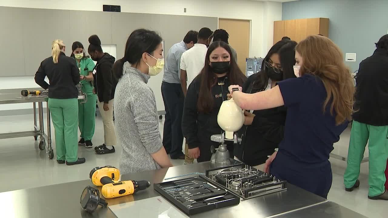 Sacramento high school students learn surgery skills