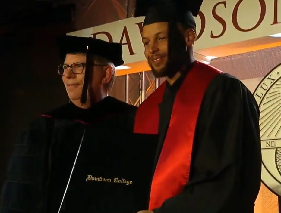 Steph Curry graduates college 13 years after leaving for NBA