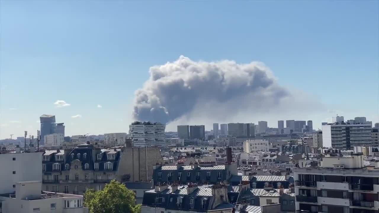 Warehouse fire burns near Paris-Orly airport