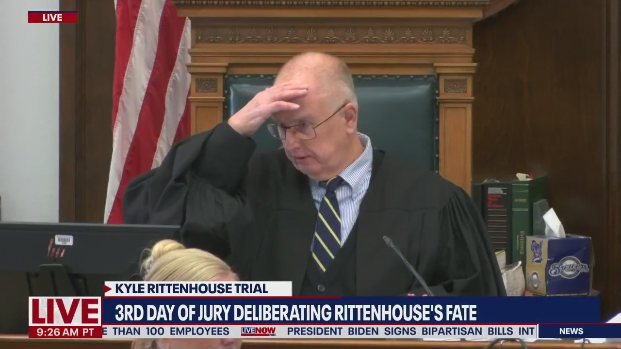 Kyle Rittenhouse: Man claiming to work for MSNBC was detained for following jurors
