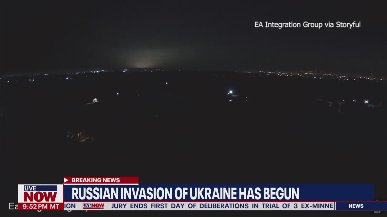 New video: Explosions in Ukraine as Russia invades