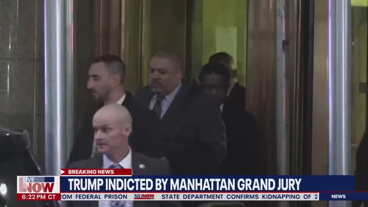 Manhattan DA Alvin Bragg departs office after Trump indictment | LiveNOW from FOX