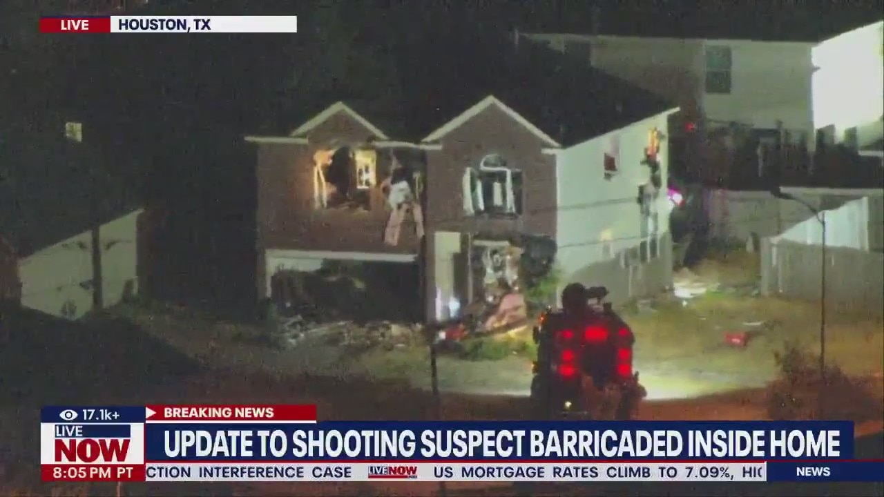 Suspect accused of shooting 3 Houston officers
