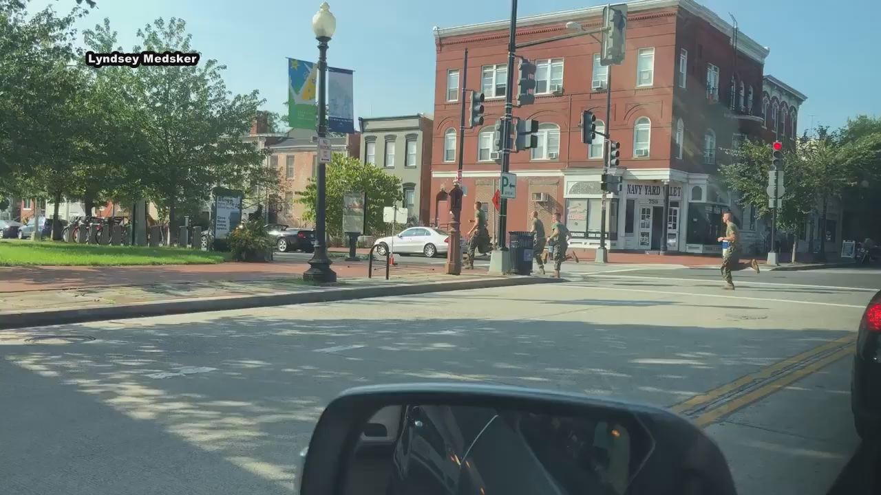 VIDEO: Marines rush to aid of fire victims in Navy Yard