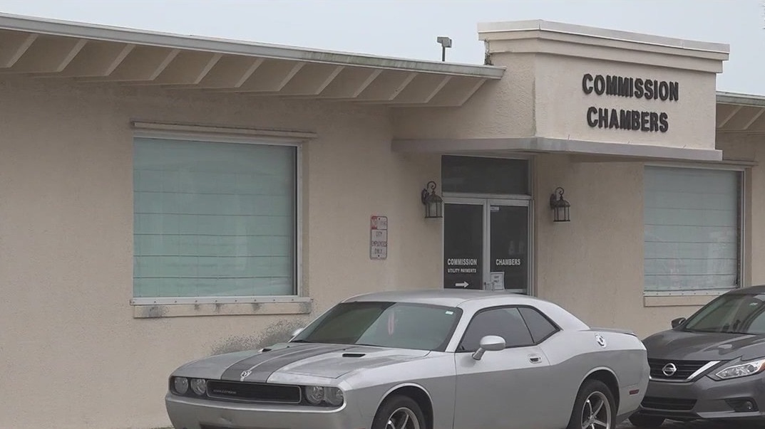 City officials resign over financial disclosures