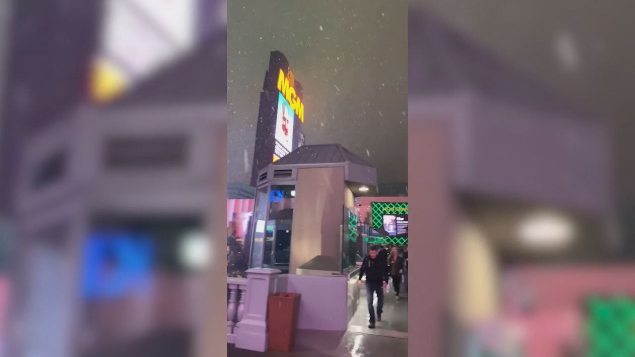 Video: Rare snow falls on Las Vegas Strip
