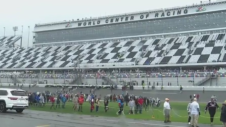 Rainy weekend leads to race postponements at Daytona