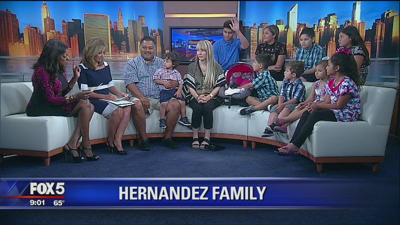 Hernandez family of 12