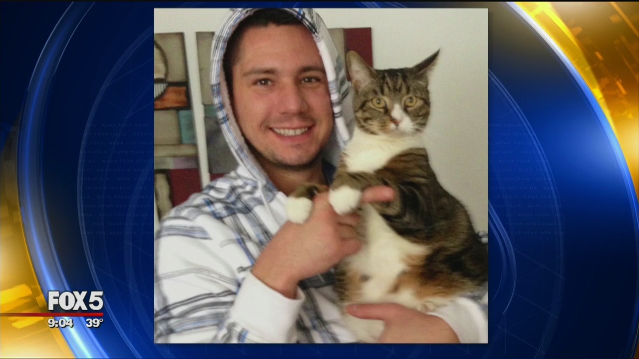 Elvis Duran Talks Thanksgiving Mishap