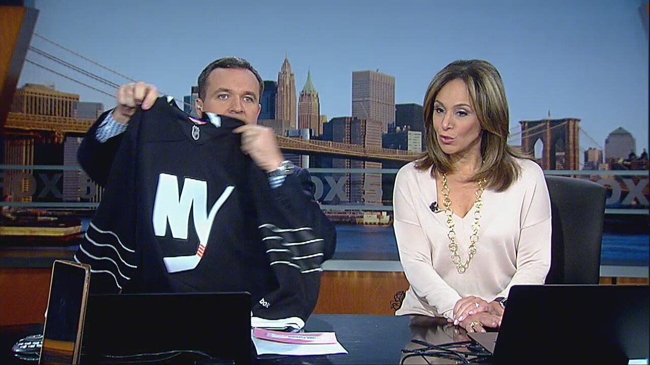 Islanders Rotation Jersey is Black and White